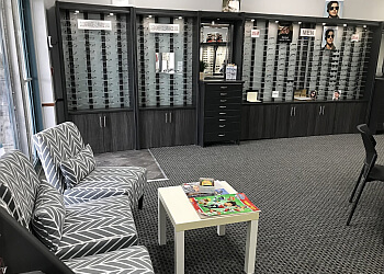 Richmond Hill optician Eye Wink