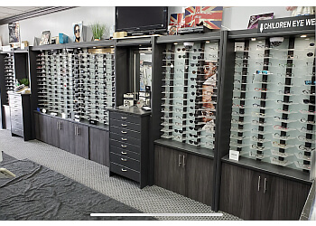 Richmond Hill optician Eye Wink