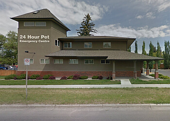 Lethbridge veterinary clinic FAMILY PET HOSPITAL & 24 HOUR PET EMERGENCY CENTRE image 1