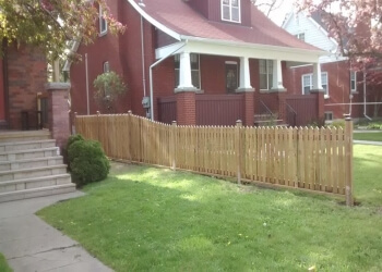 Kingston fencing contractor Foster Fencing