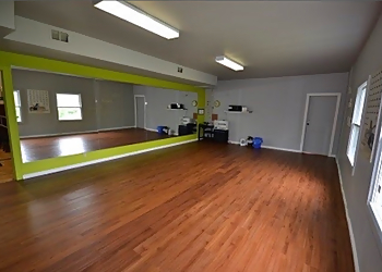 FUSiON Studio of Performing Arts - St Catharines, ON Dance Schools - Studio Image