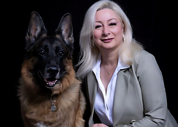 Fabulous Paw - North Vancouver, BC Dog Trainers - Dog Trainer Image