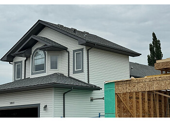 Edmonton roofing contractor Fair and Square Roofing Inc. image 1