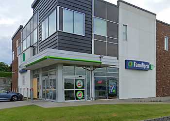 Familiprix - Sherbrooke, QC Pharmacies - Pharmacy Exterior Image
