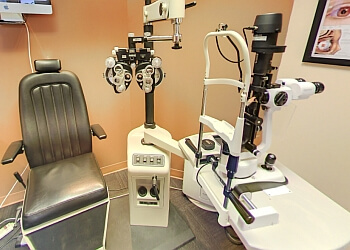 Halton Hills optician Family Optical