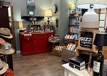 Favorite Finds - Maple Ridge, BC Gift Shops - Business Interior Image