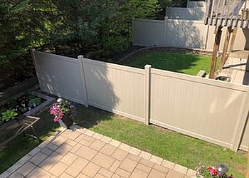 Newmarket fencing contractor Fencing DMV