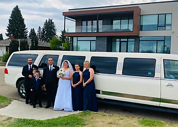 First Class Limousine First Class Limousine - Edmonton, AB Limo Service - Service Image