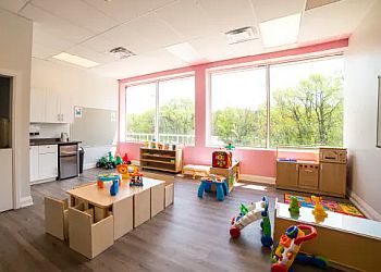 Aurora Écoles Maternelles First Smiles Daycare