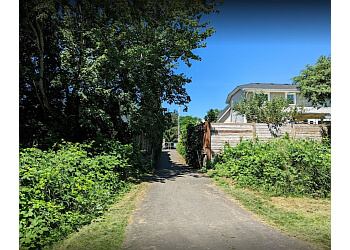 Abbotsford hiking trail Fishtrap Creek Park