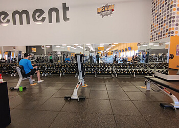 Moncton gym Fit4Less Moncton