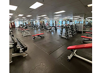 Vancouver gym Fitness World Vancouver