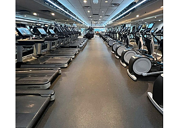 Vancouver gym Fitness World Vancouver