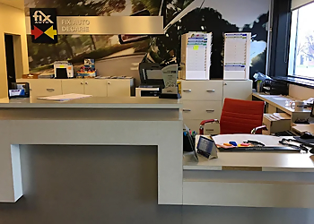 Montreal Carrosseries de automobiles Fix Auto Décarie