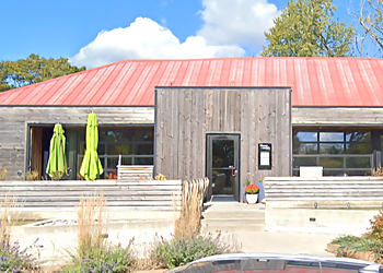 Belleville Restaurants de steak Flame + Smith