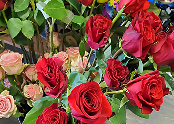 Fleuriste Du Charme En Fleurs - Sherbrooke, QC Florists - Sample Image
