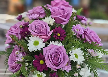 Fleuriste Lucy.e Fleuriste Lucy.e - Saint Jean sur Richelieu, QC Fleuristes - Design Image