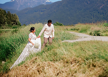 Surrey wedding photographer Flip Vision Productions