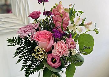 Kelowna Fleuristes Floral Designs By Lee