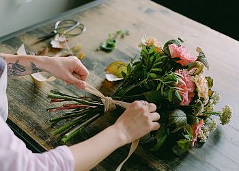 Calgary florist Flower Chix