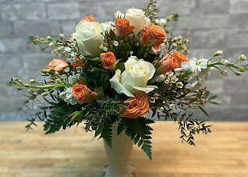 Calgary florist Flower Chix