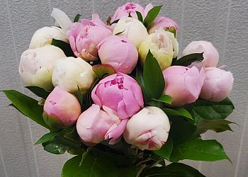 Markham florist Flowers By CC