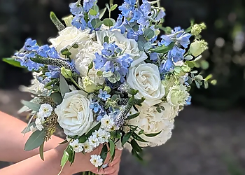 Flowers By Merle Flowers By Merle - Edmonton, AB Fleuristes - Design Image