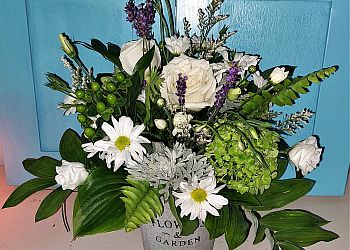 Norfolk florist Flowers by Ann, Personally Yours