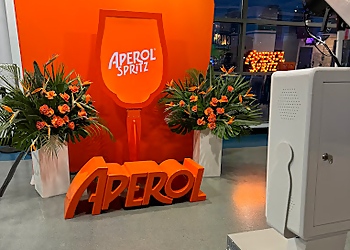 Vancouver photo booth company Forever Photobooth Studio