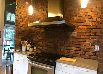 Nanaimo electrician Four Clover Electric Ltd.