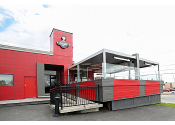 Sherbrooke pizza place Freddy Pizzeria