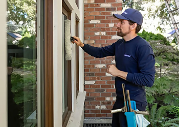 FreeFlo Home Services - New Westminster, BC Window Cleaners - Professional Highlights