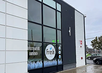 Laval vegetarian restaurant Fresh MTL