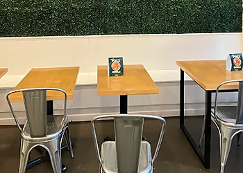 Freshii Langley - Langley, BC Smoothie and Juice Bars - Table Setup Image