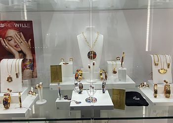 Kingston jewelry Frontenac Jewellers