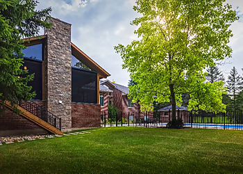 Frontiers Design Build Inc. - Guelph, ON Constructeurs De Maisons - Professional Highlights
