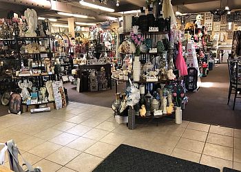 Brantford gift shop Furnishings Plus