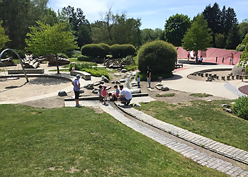 Garden City Community Park - Richmond, BC Public Parks - Activity area