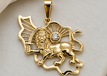 Garnet Jewellery - Port Coquitlam, BC Jewellery - Custom Jewellery Image