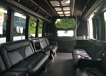 Burlington limo service Gem Limousine Inc.