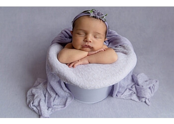 Burlington babies and family photographer Gibson Photography