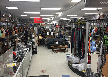 Orillia music school Gilbert Guitars