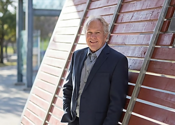 Glenn Einfeld - EINFELD LAW Glenn Einfeld - Kelowna, BC Civil Litigation Lawyer - Law Firm Staff Image