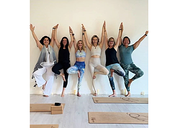 Oakville yoga studio Goji Yoga & Wellness