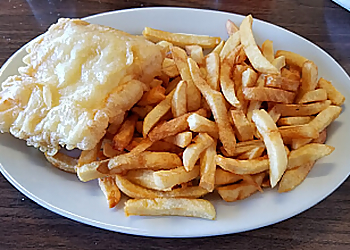 Golden Fish & Chips / Sushi Yama Golden Fish & Chips / Sushi Yama - Milton, ON Poisson Et Frites - Fish and Chips Image