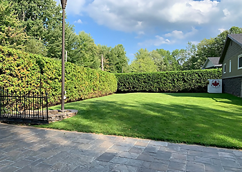 Orillia lawn care service Golden Grove Maintenance