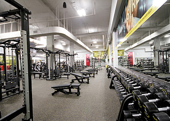 Vancouver gym Gold's Gym West Broadway