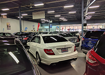 Toronto used car dealership Good Fellow's Auto Wholesalers