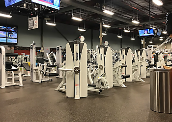 Barrie gym GoodLife Fitness Barrie Commerce Park