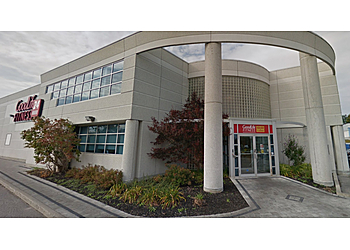 Barrie gym GoodLife Fitness Barrie Commerce Park
